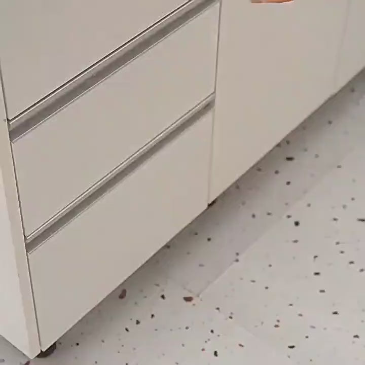 Aspirateur électrique sans fil,